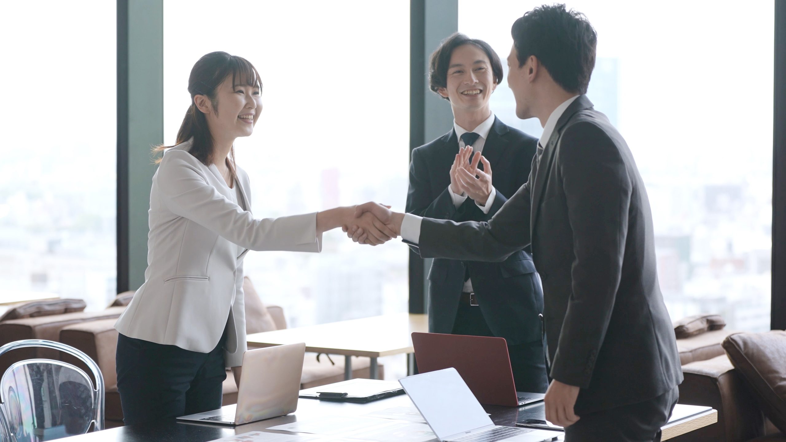 経理代行に任せてお悩み解決