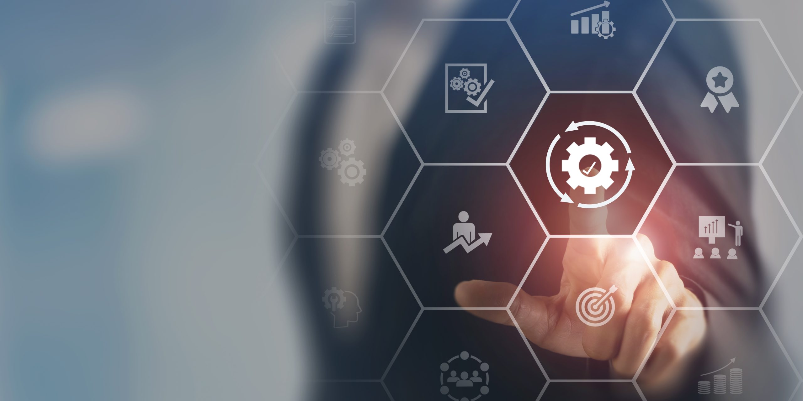 経理のムダを減らして最適化する方法