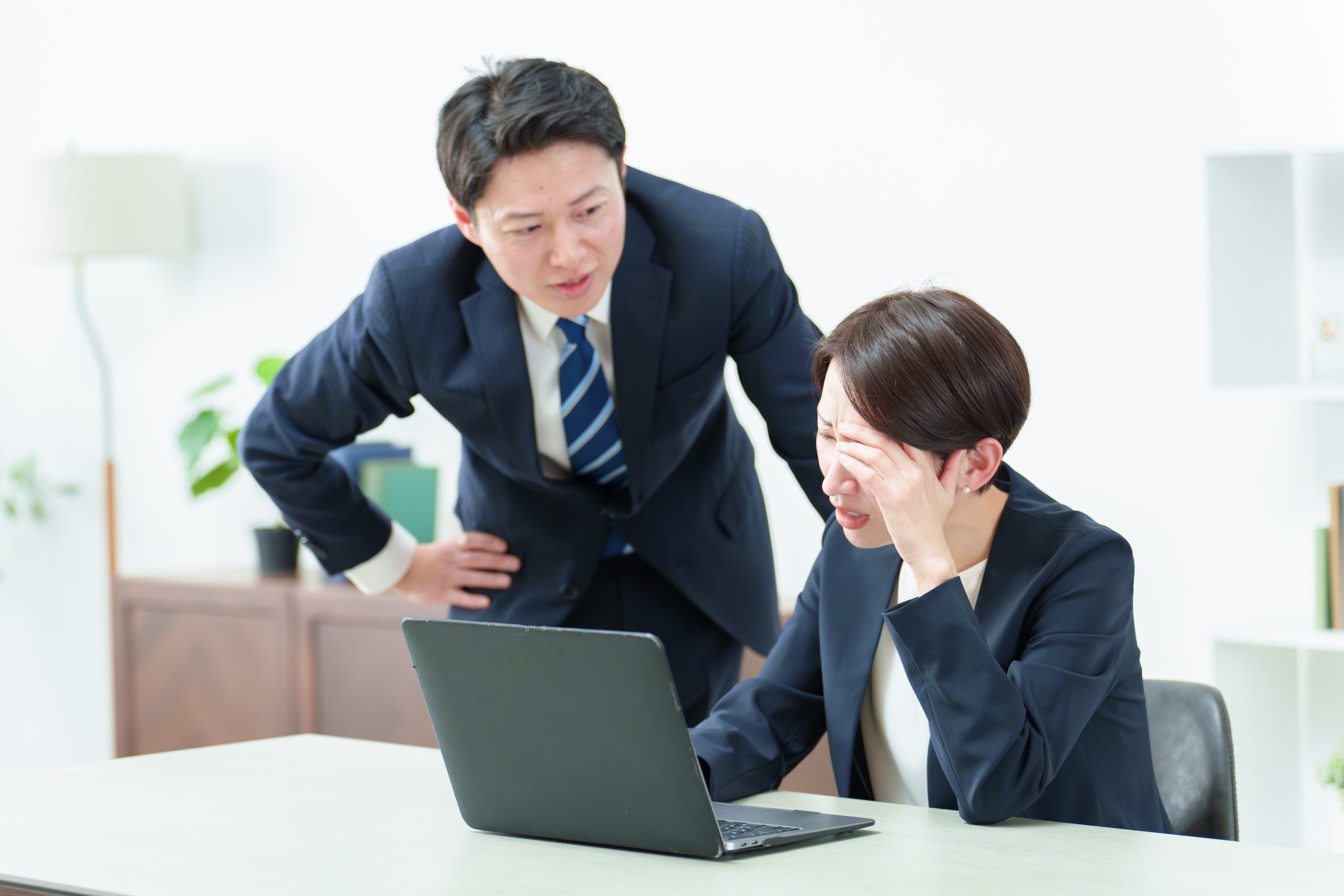 経理業務での致命的なミス